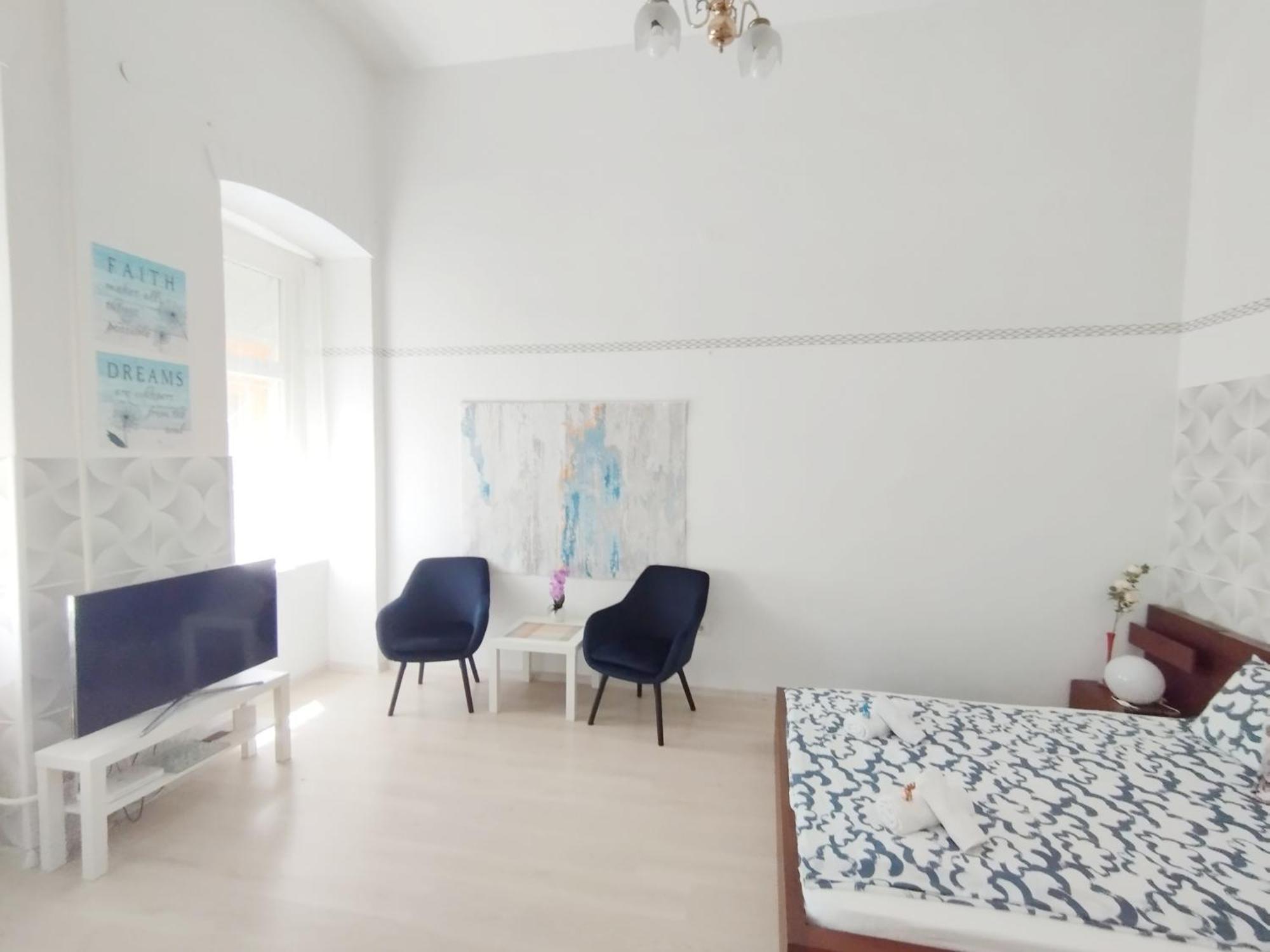 Apartament Free Parking Garage! Downtown Close To New York Cafe Budapeszt